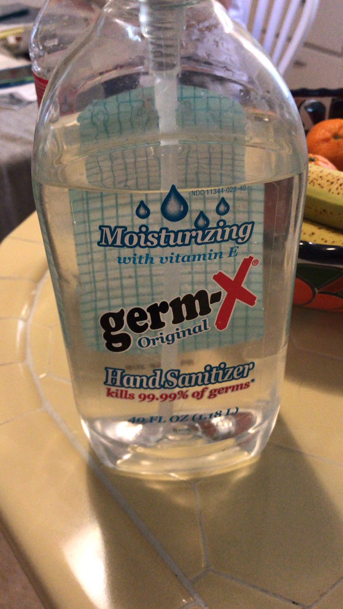 CoachJWall_'s tweet photo. My mom pulled out hand sanitizer that’s been expired since 2007... if you wonder what 13 year old hand sanitizer is like it lost all its gel and is now water that smells like alcohol 😂 https://t.co/nbu5k24yoi