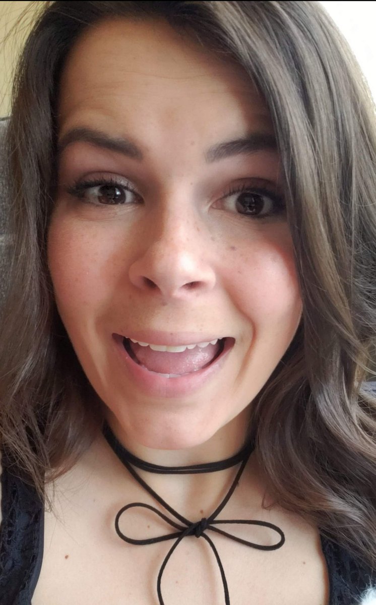 Social media tip: show your face!

It helps build stronger relationships and trust with your community!