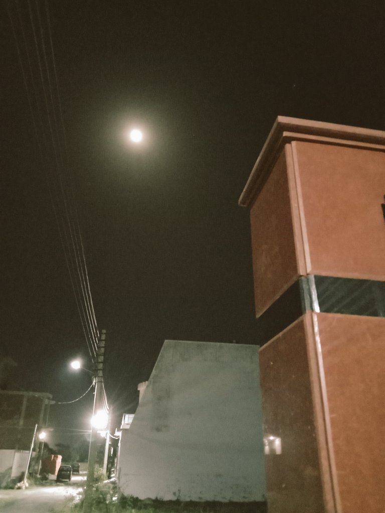 tweetfromAnshul's tweet photo. #fullmoonpic ❤️ https://t.co/7tFNaI8Pj7