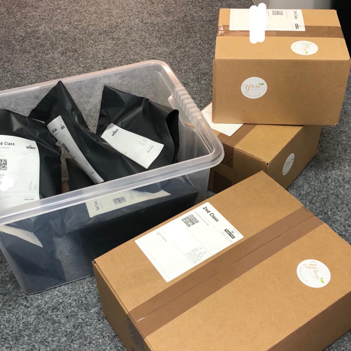 Whether it’s quality loose leaf tea, our popular biodegradable tea pyramids or fancy teaware, you can get it delivered straight to your door! 📦 ⁣
⁣
Visit y-tea.co.uk to browse our range of fine tea and premium teaware | FREE SHIPPING over £20 #cumbria #tea #finetea