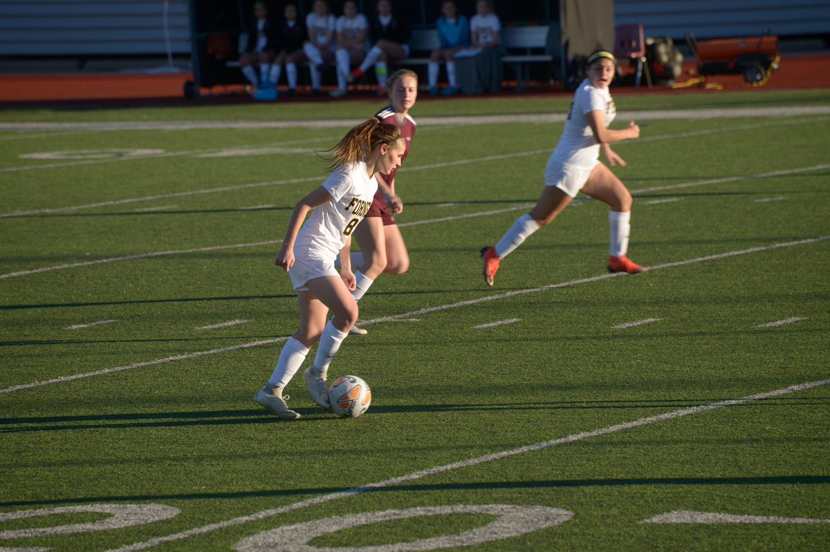 𝑴𝑬𝑬𝑻 𝑻𝑯𝑬 𝑻𝑬𝑨𝑴 ⚽️
Makensey Briggs - Junior 
“Rock bottom has made more champions than privilege ever did.” - 
I started playing at 4, my mom and dad was my first coaches.I like to hunt, fish, and ride 4-wheelers with my family and friends. ISports Management.