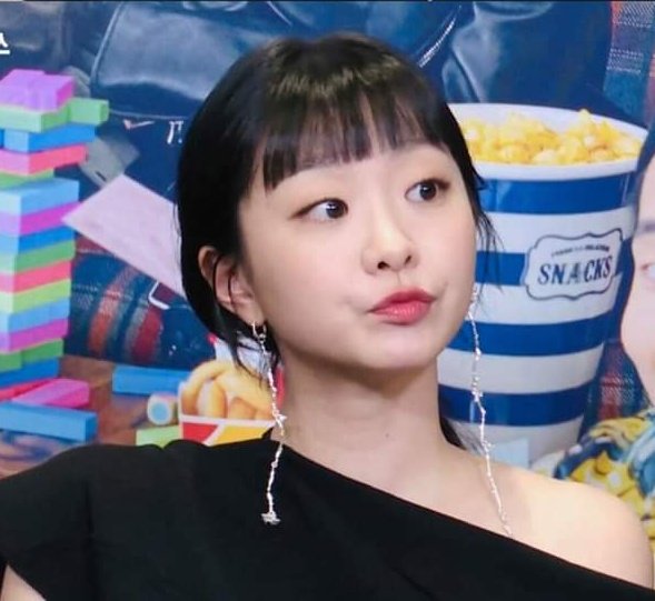 foxyaaa__'s tweet photo. Thanks mn đã đẩy chị lên top treding❤🥳
#봄날처럼_눈부신_다미야_생일축하해
#김다미_생일축하해요
#HappyDAMIday https://t.co/0Wa4sj7QKc