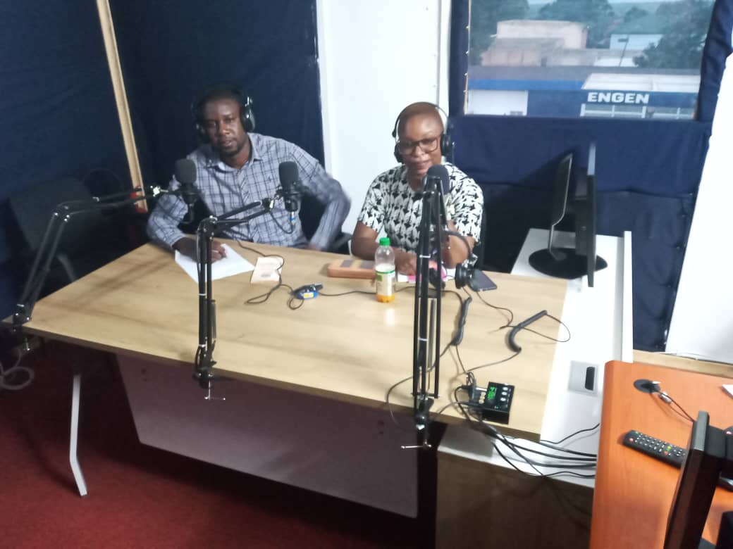 Chief Health Inspector for Mufulira Municipal Council, Castro Chisanga (also ZIEH national executive committee member) with Thandiwe Tembo the Assistant Public Relations Manager were on radio Mafuken FM discussing Covid19 mitigation measures & solid waste management. #COVID19