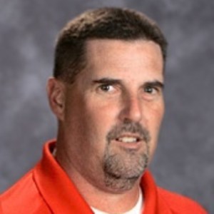 MoSooner's tweet photo. While Schools may not be able to gather on campus for classes right now, I still want to make sure I give a tip of my hat to some special folks.. Its National Assistant Principal Week and it gets no better than what we have at Reeds Spring.... Thanks for all you do... https://t.co/wjGjD6QDZG