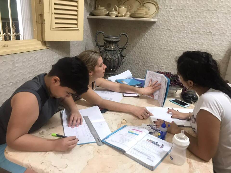 Mi casa, mi primera escuela.
Continúan nuestros niños, a la vanguardia con el estudio, donde los padres también son protagonistas #QuedarteEnCasa es la mejor opción de evitar la extensión del #Covid19 y así podamos ser útil. #CubaMined