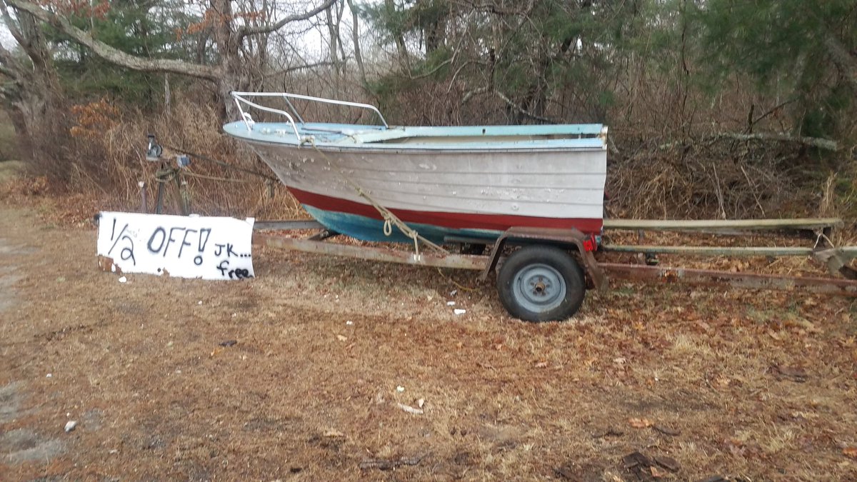SeaWayward's tweet photo. This here is what's called #swampyankee humor. Also, if #UNOLS stays on lockdown past July - i'm looking for a 50/50 partner to go rogue with. Preferably someone with a transom. Stay safe out there. https://t.co/thVW8hEXvm