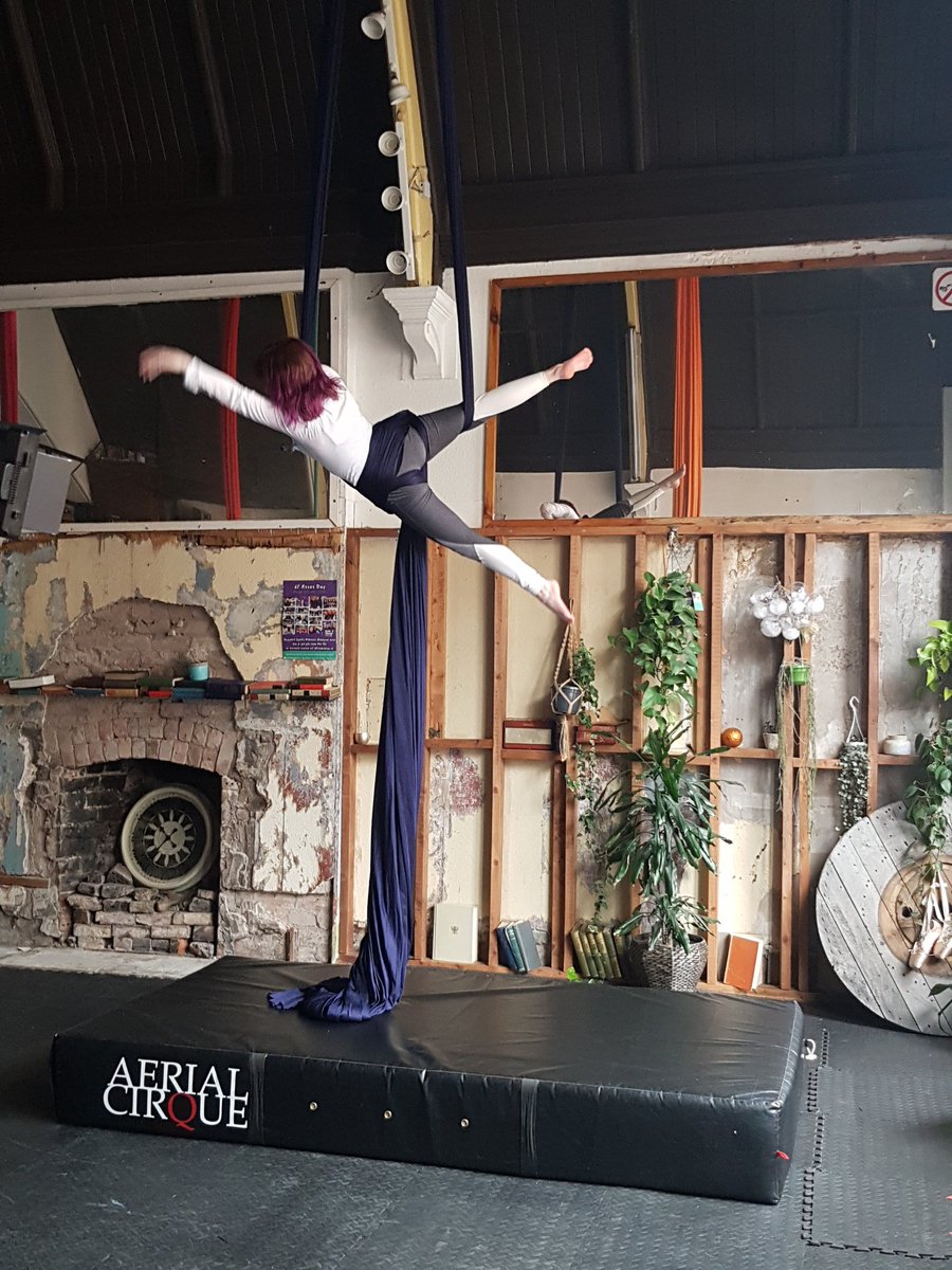 Tune into <a href="/RTENationwide/">RTÉ Nationwide</a> tonight where PWCF Nicola Richardson will be showcasing her aerial cirque skills &amp; discussing how important exercise is in maintaining her health. Also CEO Philip Watt will be talking about the impact of COVID-19 on the CF Community ahead of #65RosesDay