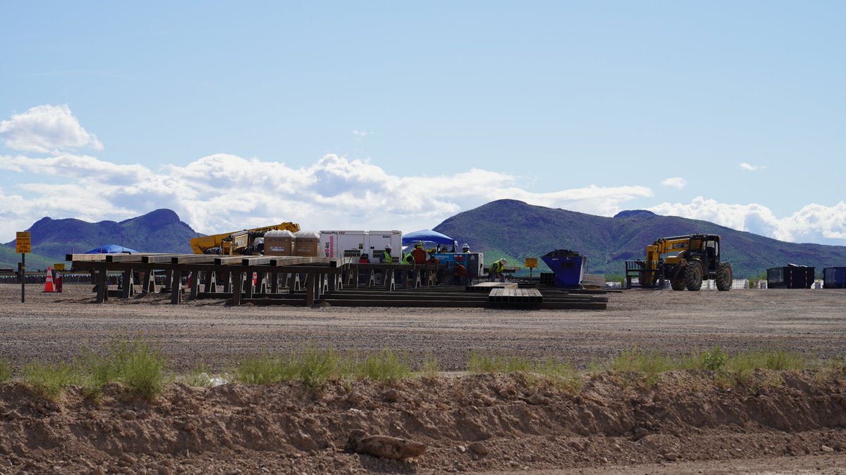 There was so much activity. During the national emergency that is Covid-19 work crews seem to have doubled in size since I last was out there. There so much activity: cranes placing wall, crews welding, cement trucks, water trucks, earth movers raising walls of dust. /3