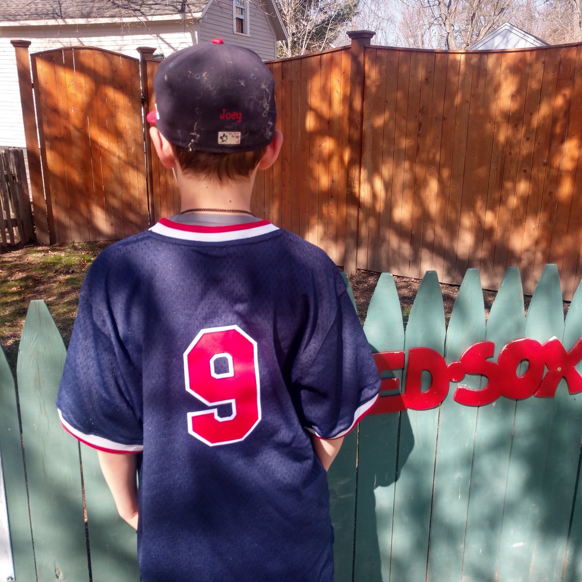 What can #9 teach us during these challenging times? How to talk to your child about a delayed baseball season.
positivecoach.org/the-pca-blog/s…