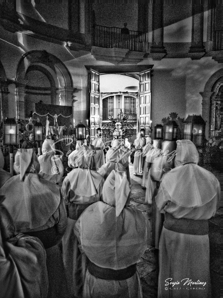 cereroblog's tweet photo. Mis Miércoles Santo... de madrugada en el Prendimiento.
#CS12cerer2020 #Volveráelcolor #MiSemanaSanta
#SSantaBadajoz20
#SSanta20 #mimiércolessanto #MiércolesSanto #SemanaSantaEnCasa #CofradiasBadajoz https://t.co/6jPcmOQpPs