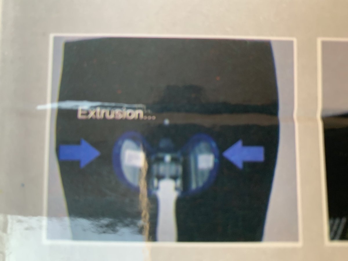 Uit China voor een strakke bips 🙄  <a href="/mariekemaas/">Marieke Maas</a>  😂