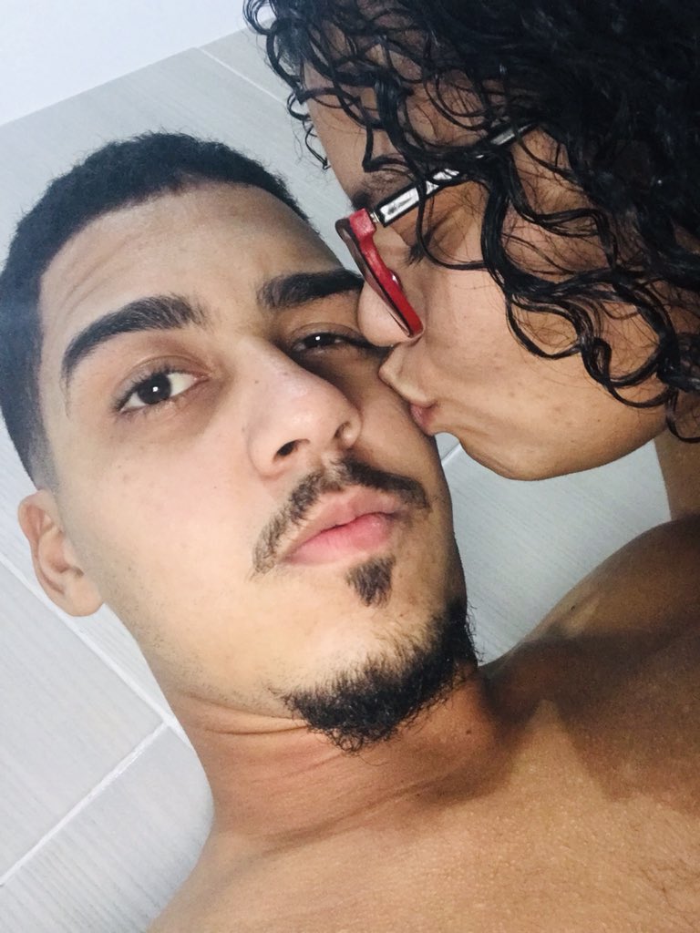 Canceriana_003's tweet photo. Meu amor ♥️
@BruninDaXtreem https://t.co/mcy8vD7YzQ