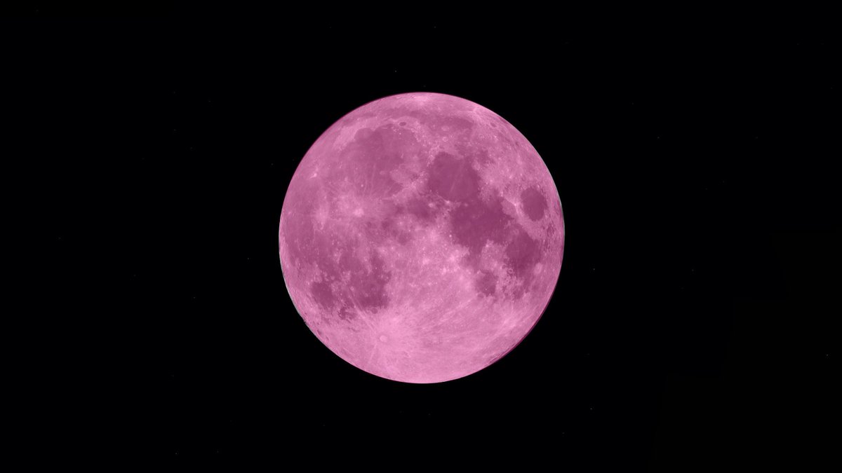 The pink moon, a breathtaking thread.