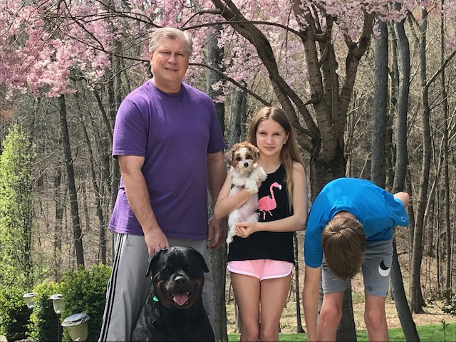 jennifertwolf's tweet photo. It's family day during spirit week @KarrerMS! It took us a few tries to get it right! #KMSSpirit https://t.co/F8KBxcexoV