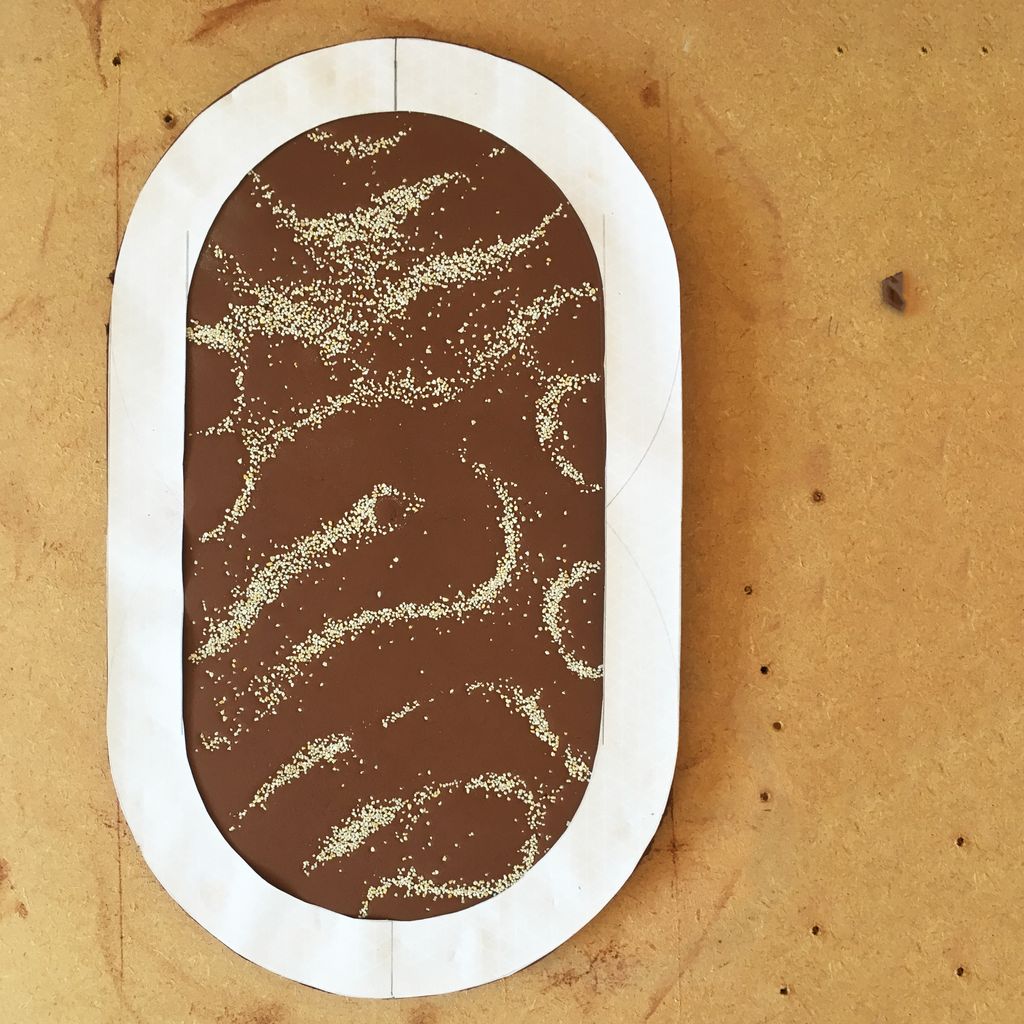 Ernst Chladni Pattern transferred on to terracotta. We are experimenting with different types of materials to make the patterns with that can survive the firing process. 🔥