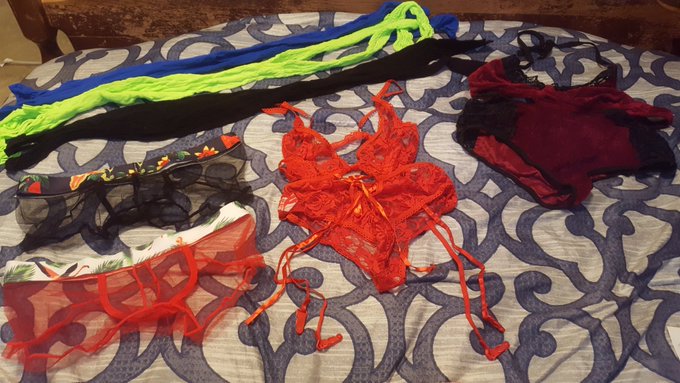 More goodies came in the mail today 😊😊😊😊 https://t.co/lMlATmOuy6