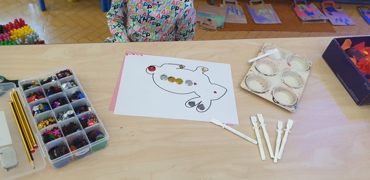 BreakfastLow's tweet photo. Easter activities in Breakfast Club this morning!🐣🐰

#MusicFederation https://t.co/GTOS9mRKcD