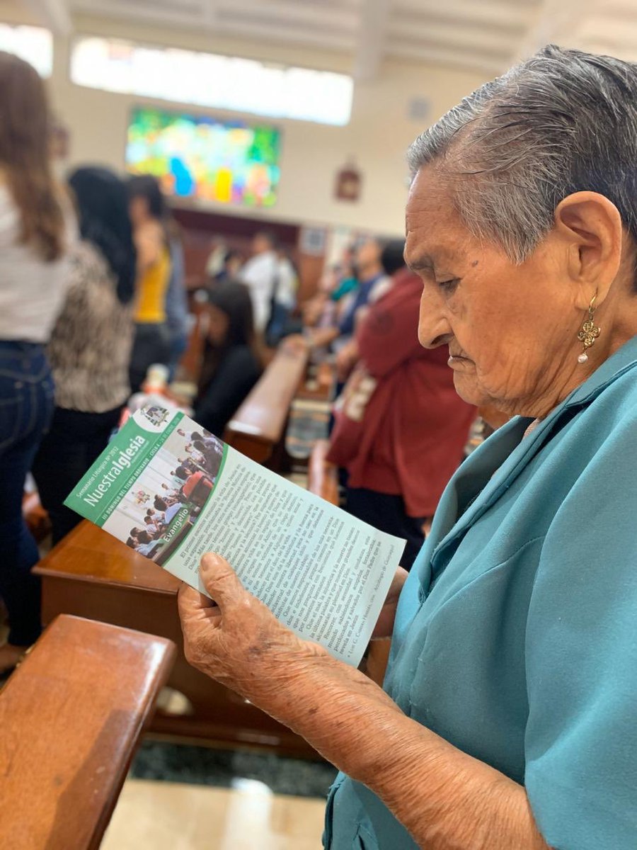 JoseLuis_Macas's tweet photo. #URGENTE Abuelita Rosa Elena Atancuri Bravo, necesita de urgencia ser ingresada a Unidad de Cuidados Intensivos en cualquier clínica u hospital. #SOSGYE. Contacto Raiza Quito Manzaba 0987378279. @eluniversocom @ottosonnenh @PedroPabloDuart. https://t.co/kHlSCaXizQ