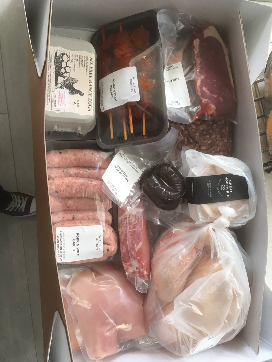 d_jackson110's tweet photo. Got this delivered by @frostybutcher earlier today. The steak kebabs were really good. Looking forward to trying the rest of it soon. Cheers Frosty and co #themeatison https://t.co/QoIzL2avNr