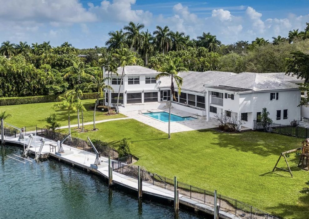 641 Leucadendra Dr-Pristinely kept home in guard-gated, exclusive Gables Estates Club. Amazing lot, over an acre, with serene water views and no bridges to bay. 277' of water frontage with boatlift, davit and large dock to accommodate a large vessel. ow.ly/EzmT50z08cz