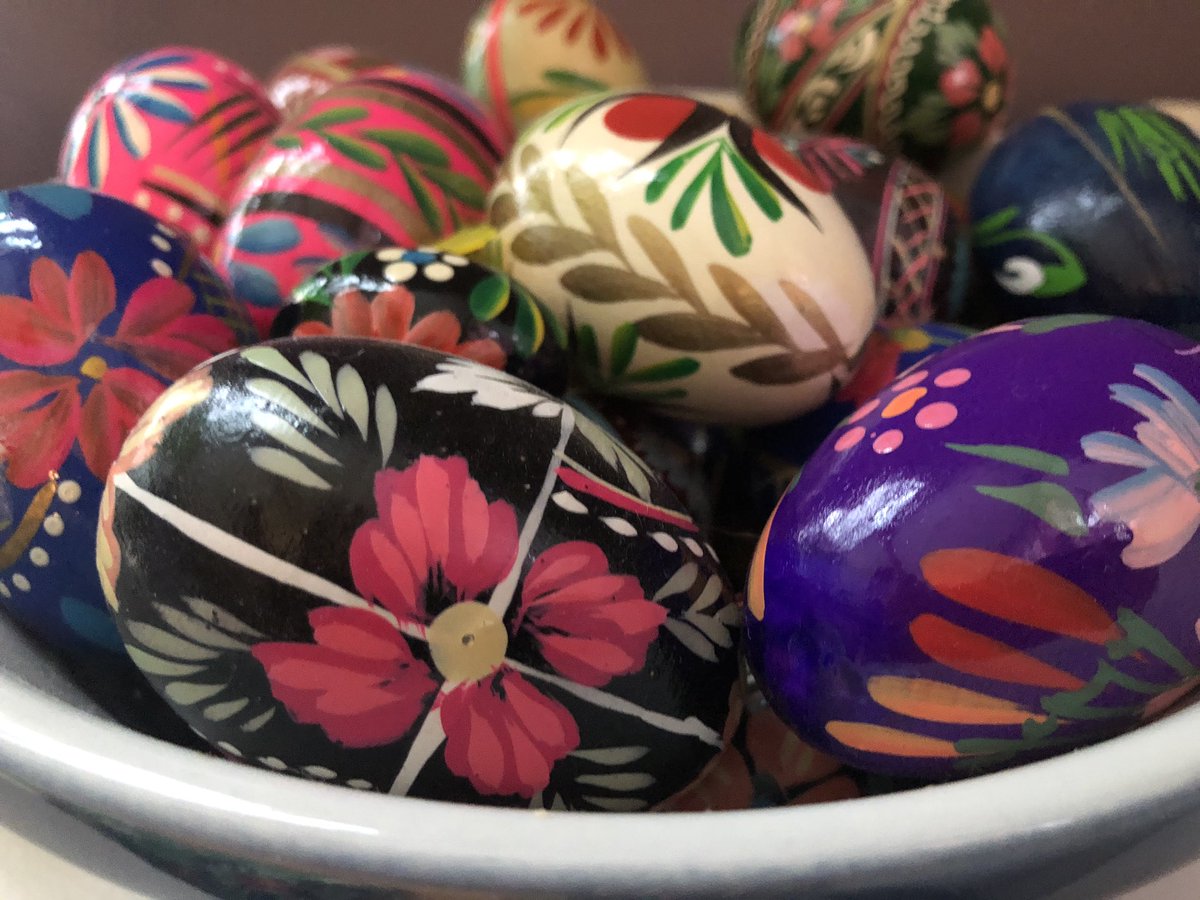 videc_erica's tweet photo. We read Rechenka’s Eggs by Polacco &amp; created our own egg designs. Loved sharing some Polish Easter traditions with my girls &amp; reminded me of my grandmothers, whose wooden painted eggs were handed down to my sisters &amp; me. #remotelearning https://t.co/LI4Gimrmjg