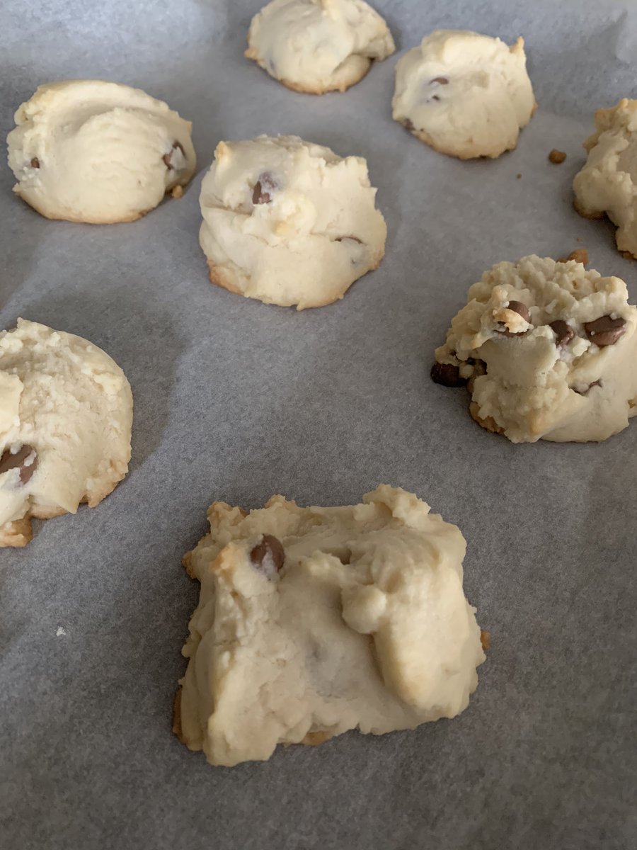 thisprairiegirl's tweet photo. This is our first ever attempt at homemade shortbread cookies. Seemed easy at first but whooeeeee my hand mixer did not enjoy that! They seem huge. #bigcookies https://t.co/QC1f49vKCw