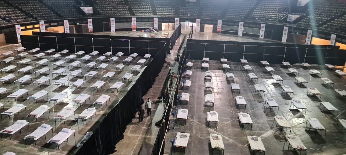 TOIPlus's tweet photo. Worli's NSCI Dome is being transformed into a huge quarantine centre as the state government steps up contact tracing and testing.

@CMOMaharashtra @AUThackeray @mybmc https://t.co/Vbz8pSA5GL