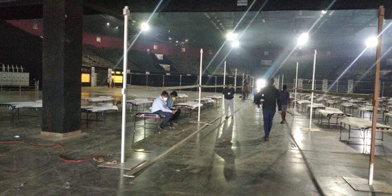 TOIPlus's tweet photo. Worli's NSCI Dome is being transformed into a huge quarantine centre as the state government steps up contact tracing and testing.

@CMOMaharashtra @AUThackeray @mybmc https://t.co/Vbz8pSA5GL