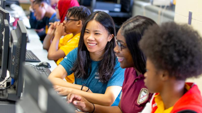 agileredleg's tweet image. I am so excited to volunteer with TEALS.  I&apos;m sure I&apos;ll learn more than the students.  #computerscience #volunteer #computerengineering #givingback

tealsk12.org/volunteers/