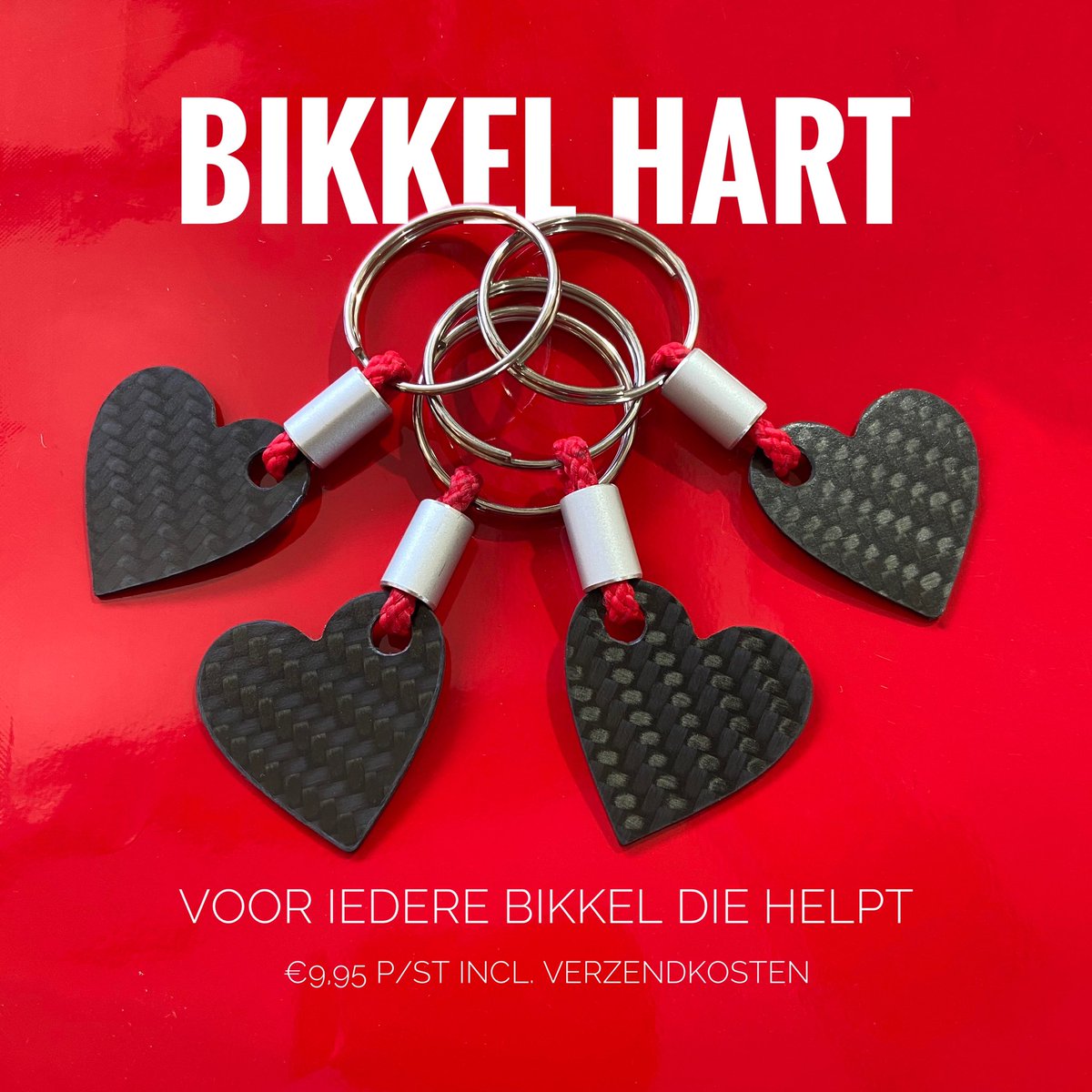 RONvandenBOSCH_'s tweet photo. Voor iedere bikkel die helpt in deze bizarre strijd! Ken jij iemand die dit BIKKEL HART verdient? 
Bestel deze dan nu en verras jouw bikkel.
https://t.co/dR6uI5oKyD 
#cadeau #kado #dierbaar #waardering #bikkel #hart #zorg #staysafe #helpen #carbon #speciaal #liefde https://t.co/NqzK5V6k1f
