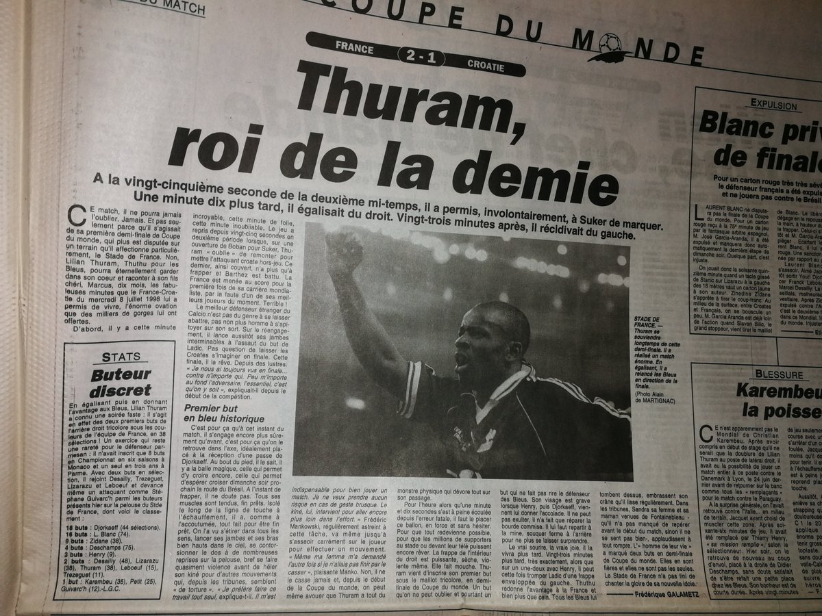 Le lendemain, on lui met 8.5/10 dans L'Équipe.Perso, j'lui mets 10 direct. Ouais la faute d'alignement sur Suker et tout : j'veux rien savoir, doublé en demi-finale de CDM quand t'es défenseur, c'est 10, point barre.