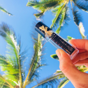 PolyAlumni's tweet photo. Ele Jones '93 now lives on Kauai and owns Ele Kauai, specializing in homemade goods.

Please visit her website, https://t.co/Ry5RiG1vg4, to see the full range of home and bath products available! #PolyAlumni https://t.co/txSCCgfFSk