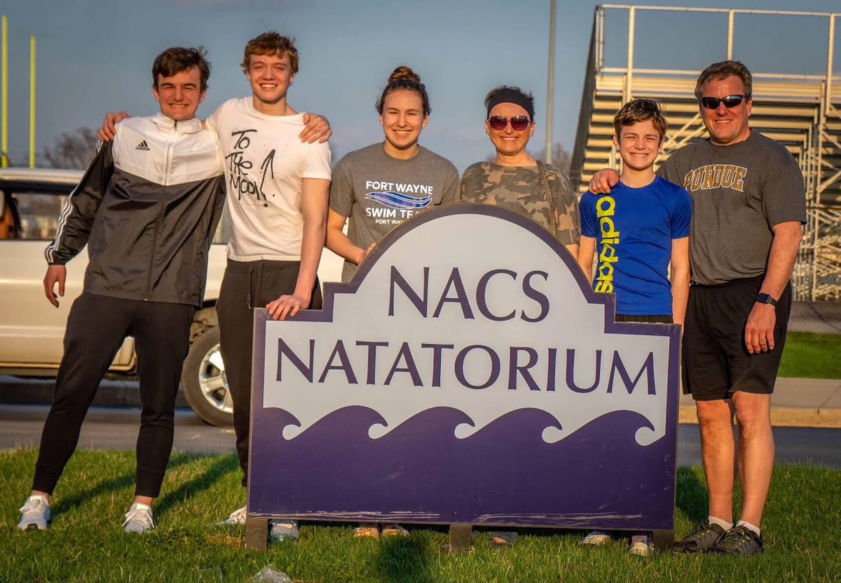 fortwayneswim's tweet photo. Yesterday we had an opportunity to say goodbye to one of our FORT Fam! Dorian was a foreign exchange student who lived and trained with a FORT Family. He’s heading back to his family in Germany today, thank you for everything Dorian! https://t.co/vvkZ2wkTAv