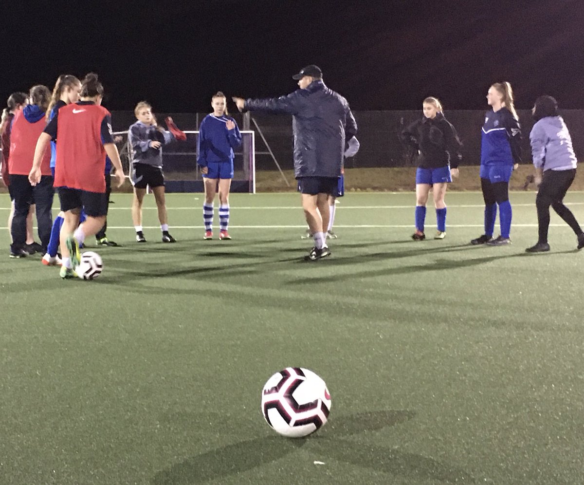 SportTeamtalk's tweet photo. ⁦@FHFC1907⁩ ⁦@UnitedMarlow⁩ 
⁦@markusbartley⁩ ⁦@MarlowFC⁩
⁦@Penn_football⁩ ⁦@RRFC_1971⁩
⁦@damoA8375⁩ ⁦@LadiesPenn⁩ https://t.co/iR8aaLANzV