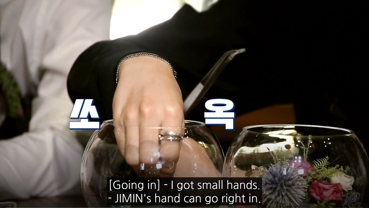 jimin's glass bowl- all the points for smol hands- pastel game strong- lacks a medium-sized material to connect the main flower and the tiny ones- i feel like a baby unicorn made this12/10 for ᵗᶦⁿʸ ʰᵃⁿᵈˢ