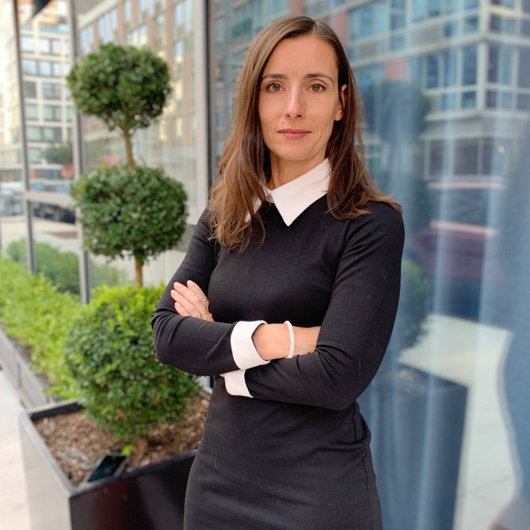 fivefoottwomktg's tweet photo. Shout out to #fiercefounder @KatieSchuele - Much deserved recognition as a TOP WOMAN IN MEDIA https://t.co/Gj8K2EbV0z https://t.co/eVmTvNLNaP