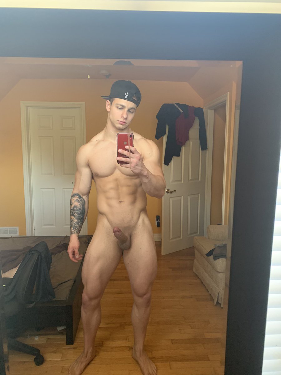 CreamyGorilla's tweet photo. Like this picture if you want to GAG on my goose 😏
Hot video coming later today only on https://t.co/SvN829WvdX https://t.co/qsiPAHgK7S
