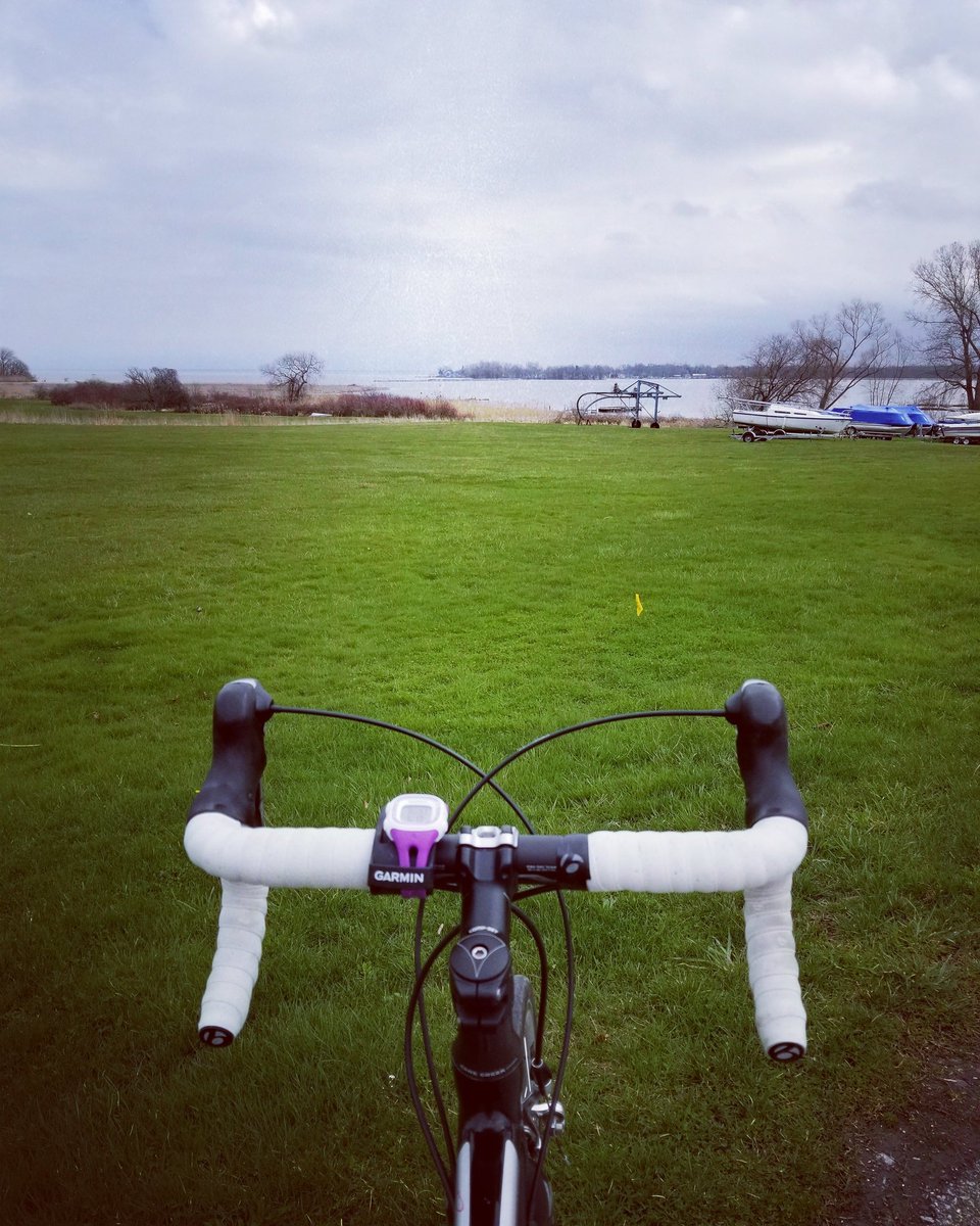 Efs130Byer's tweet photo. Social Distancing: Day 26. #cycling #braddockbay #highriskcovid19 #curearthritis #motionislotion https://t.co/1ycdx7bBOx