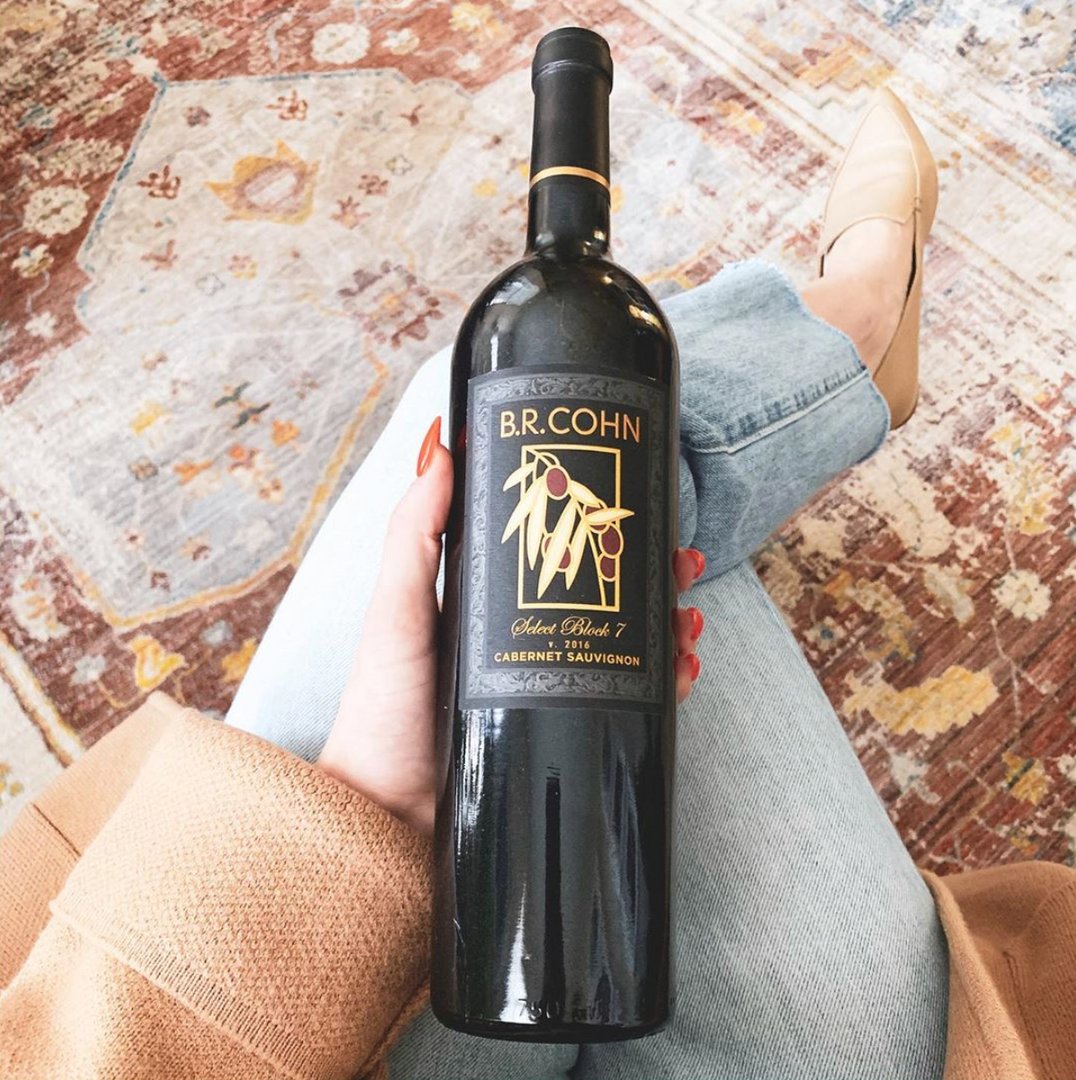 BRCohn's tweet photo. WFH: Wine From Home. Show us how you're enjoying #BRCohn at home!
📸: Vanessa G. https://t.co/qCyypvwMJ8