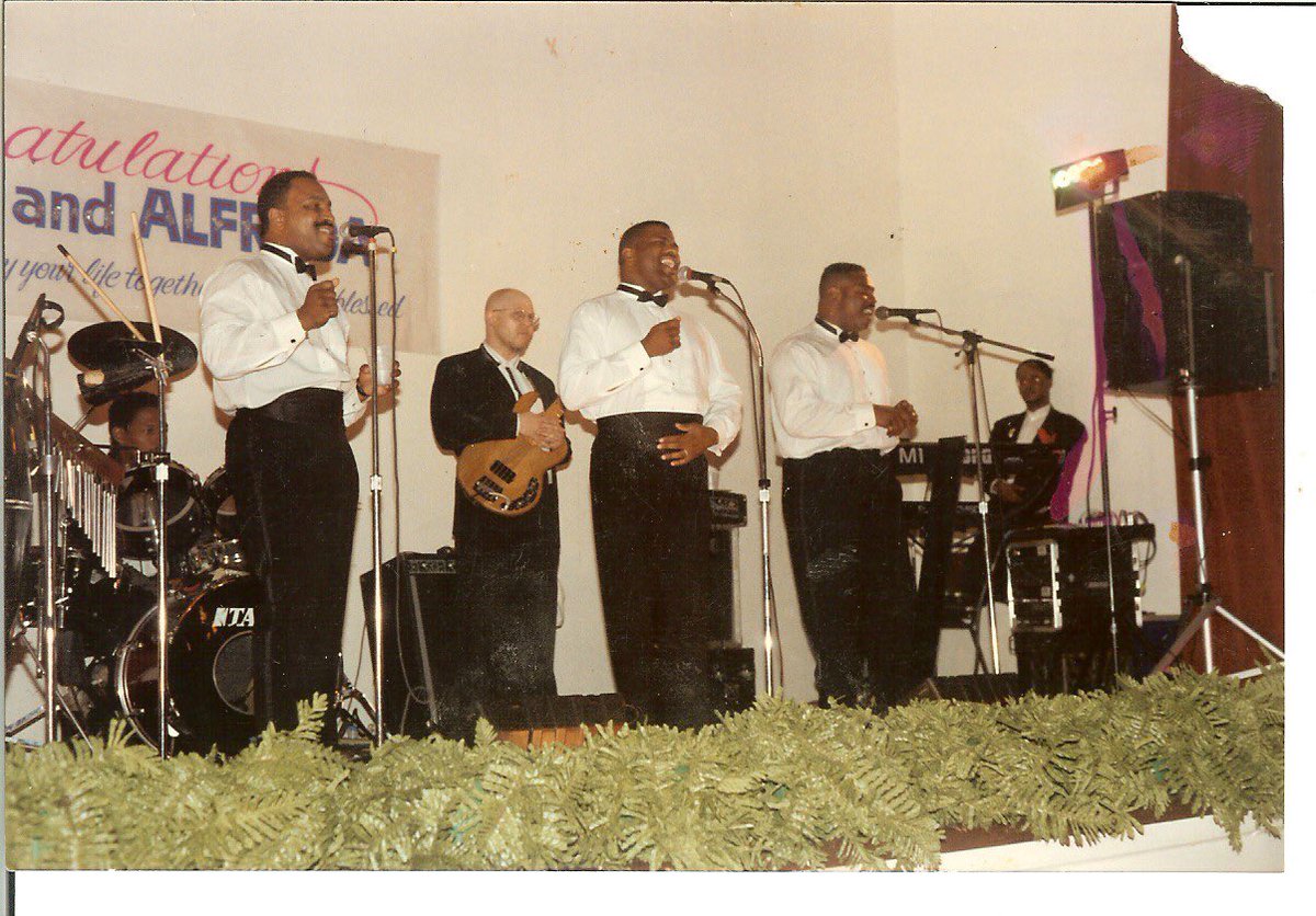 rd5742's tweet photo. TBT......Transit Authority missing Roosevelt!  🙏🏾❤️🎼 https://t.co/2krEgR58JH
