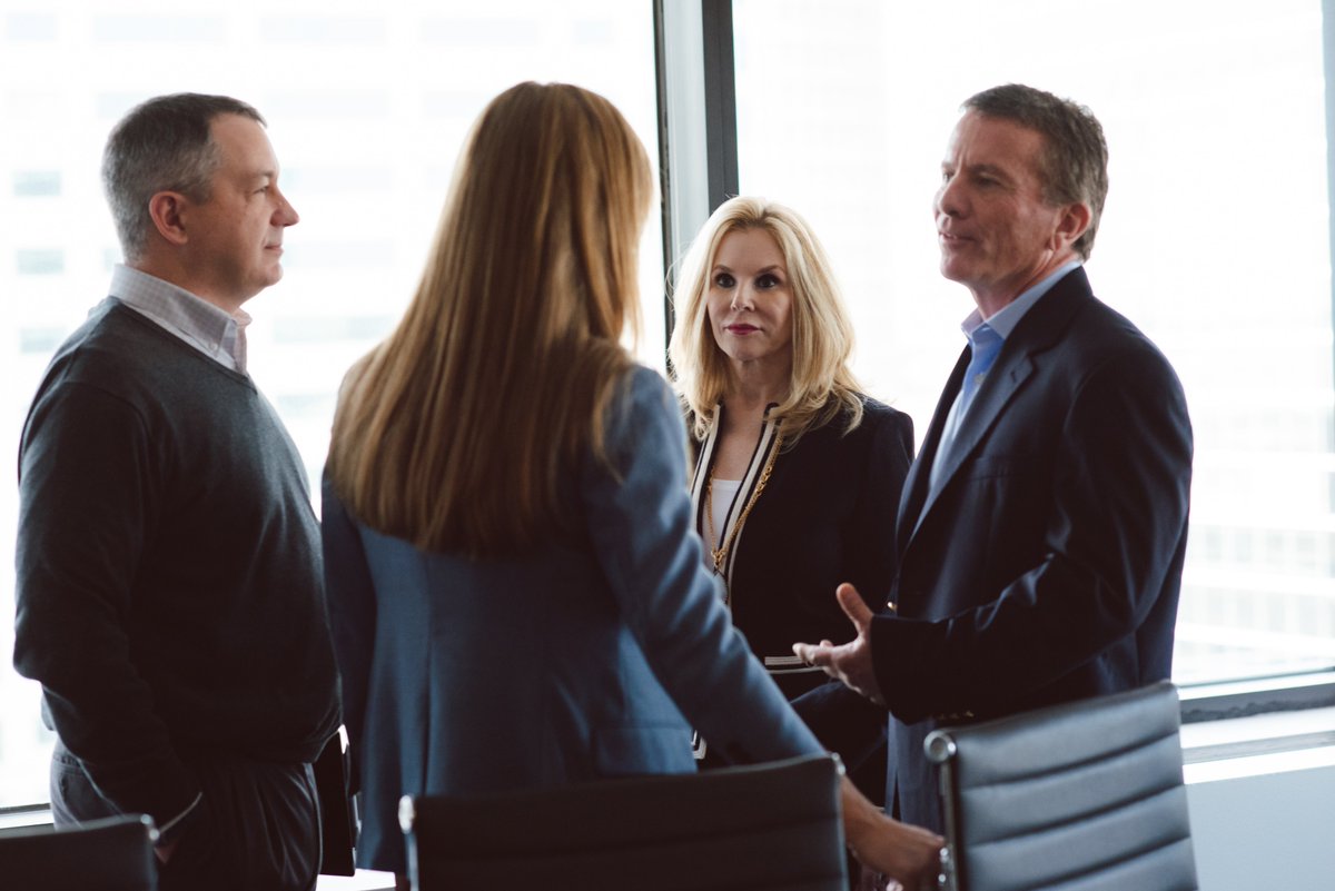 ArribaAdvisors's tweet photo. We’ve spent our careers with the vendors. Banking technology and contract negotiation is our craft. Getting results is our specialty. #ArribaAdvisors #PartnerLevelEngagement https://t.co/WIHrykmYHu