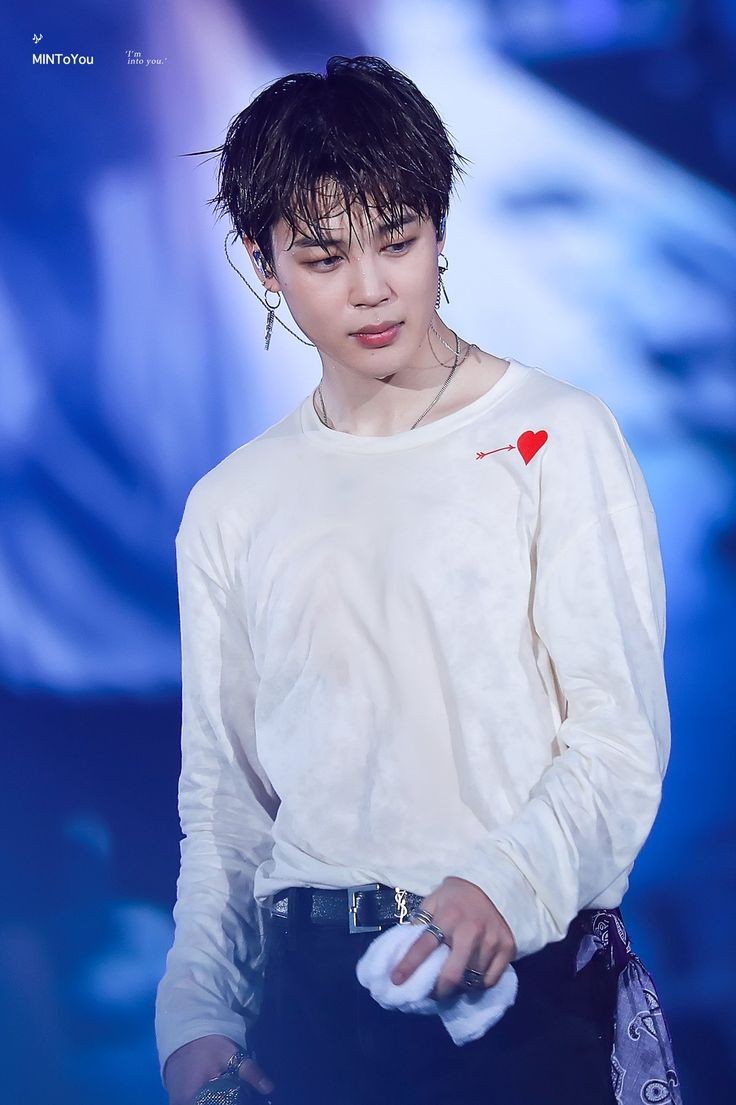 W A R N I N G: Do NOT open this thread if you can't control yourself over Jimin's stage performance 