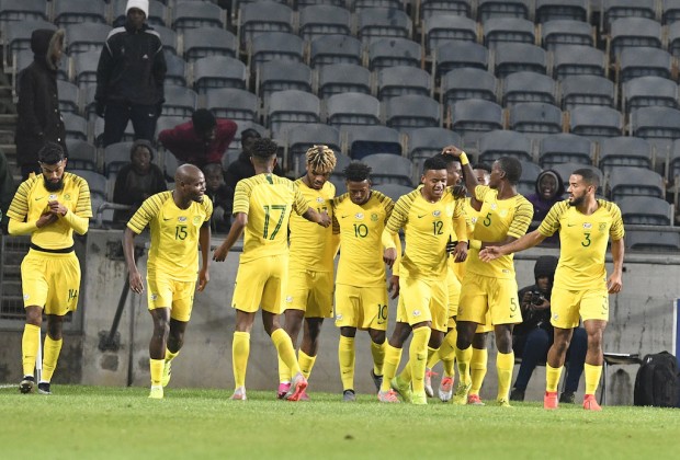 KickOffMagazine's tweet photo. South Africa’s men’s football team has the ability to go on and win the 2020 Tokyo Olympics after FIFA adjusted the age limit to 24, according to SAFA boss Danny Jordaan.

Full story: https://t.co/zCZ1YSOJn3 https://t.co/IYXF5pAWKi