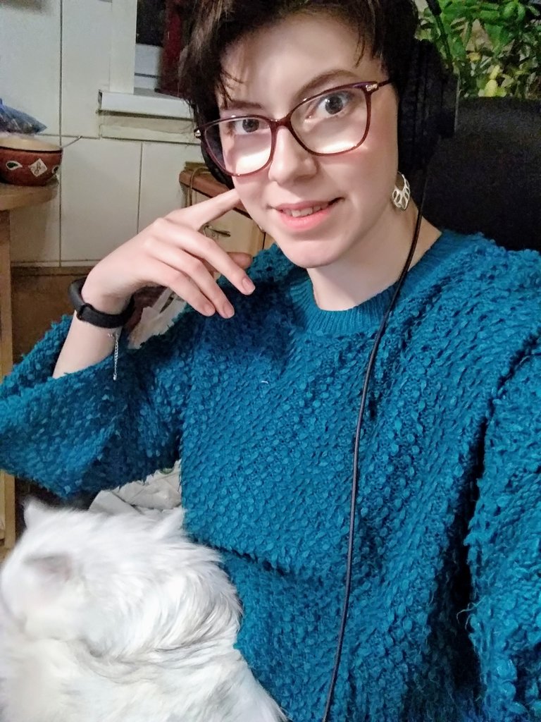 GlafiraZhur's tweet image. Сходила на митап #MinskCSS 😅
Крутой опыт создания онлайн-ивента 😍
@Neesoglasnaja @niktariy @asktwi @lautsevich вы боги организации!

@dark_mefody @Zavsievich @wegorelax  вы отличные коллеги по спикерству! 

У @MinskCSS  отличная аудитория, а @Lik04ka богический комментатор 😍