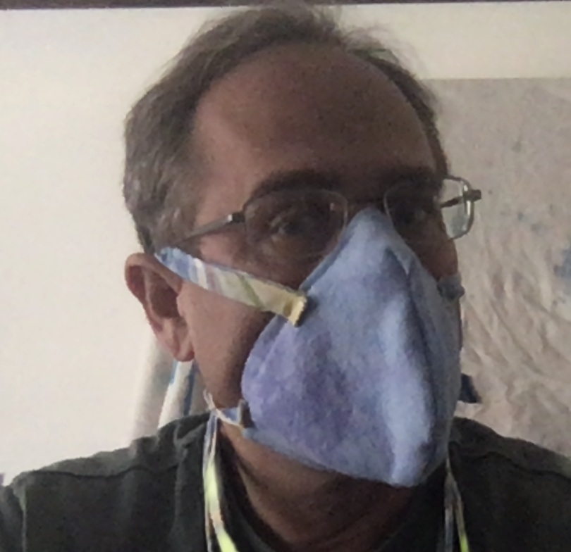 <a href="/CDCgov/">CDC</a> These <a href="/ragmaskedbandit/">ragmask</a> ragmask.com masks are easy. 

I used baby-blanket fleece and they fit well with my glasses so they don't steam up.

x.com/ragmaskedbandi…