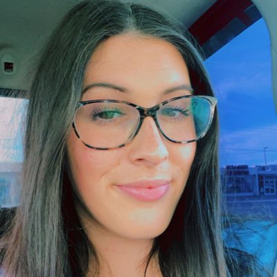 kyleeniicole03's tweet photo. #NewProfilePic :)) https://t.co/TMyv1eEzfp