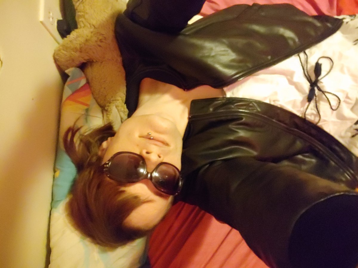 Carly_Butts666's tweet photo. https://t.co/LNWULb8Zoo
