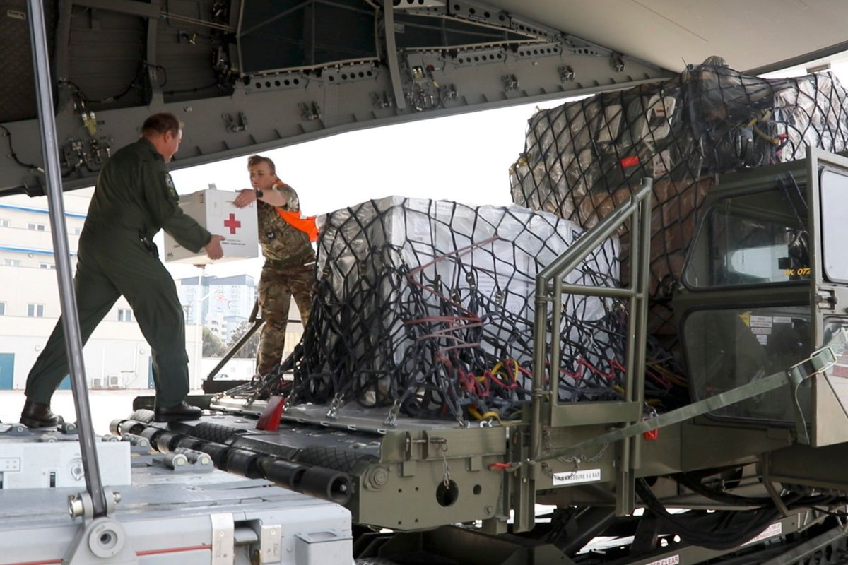 Bringing valuable supplies for @MODGibraltar and providing support to @GibraltarGov, it was thanks to the ongoing efforts of key airfield staff that facilitated the visit of this @RoyalAirForce @70SqnA400M #Atlas today. #InThisTogether #CovidSupportForce #NoOrdinaryJob