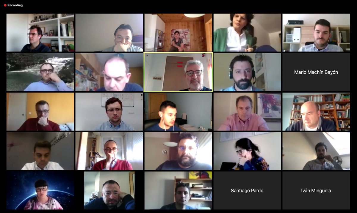 Hoy hemos disfrutado de una gran tertulia en el #BarFomAlumni. Para ser clandestino... se nos ha ido de las manos... Realidades sobre la #IndustriaAlimentaria contada por sus protagonistas. Un gran debate entre CEOs y mandos intermedios moderados por súper <a href="/MariaEizaguirre/">MEC</a>
🔝🏭🇪🇸