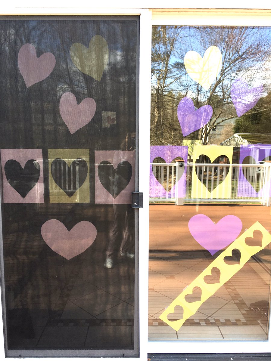 AnneGiglio3's tweet photo. My hearts are up for room #241 and NPS.
#NPSSharesTheLove
#NPSSpiritRisesAbove https://t.co/bVExaVAfxX